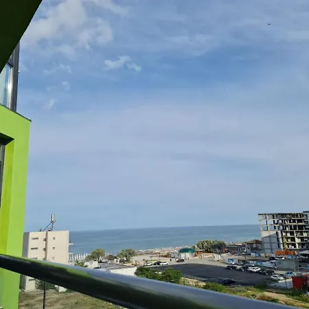 Alesea Ap-alezzi Beach Apartment
