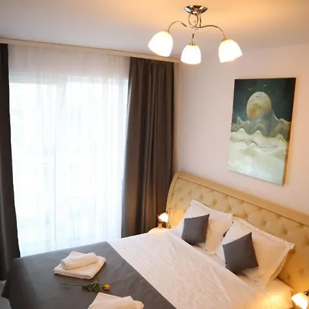 Alesea Ap-alezzi Beach Apartment